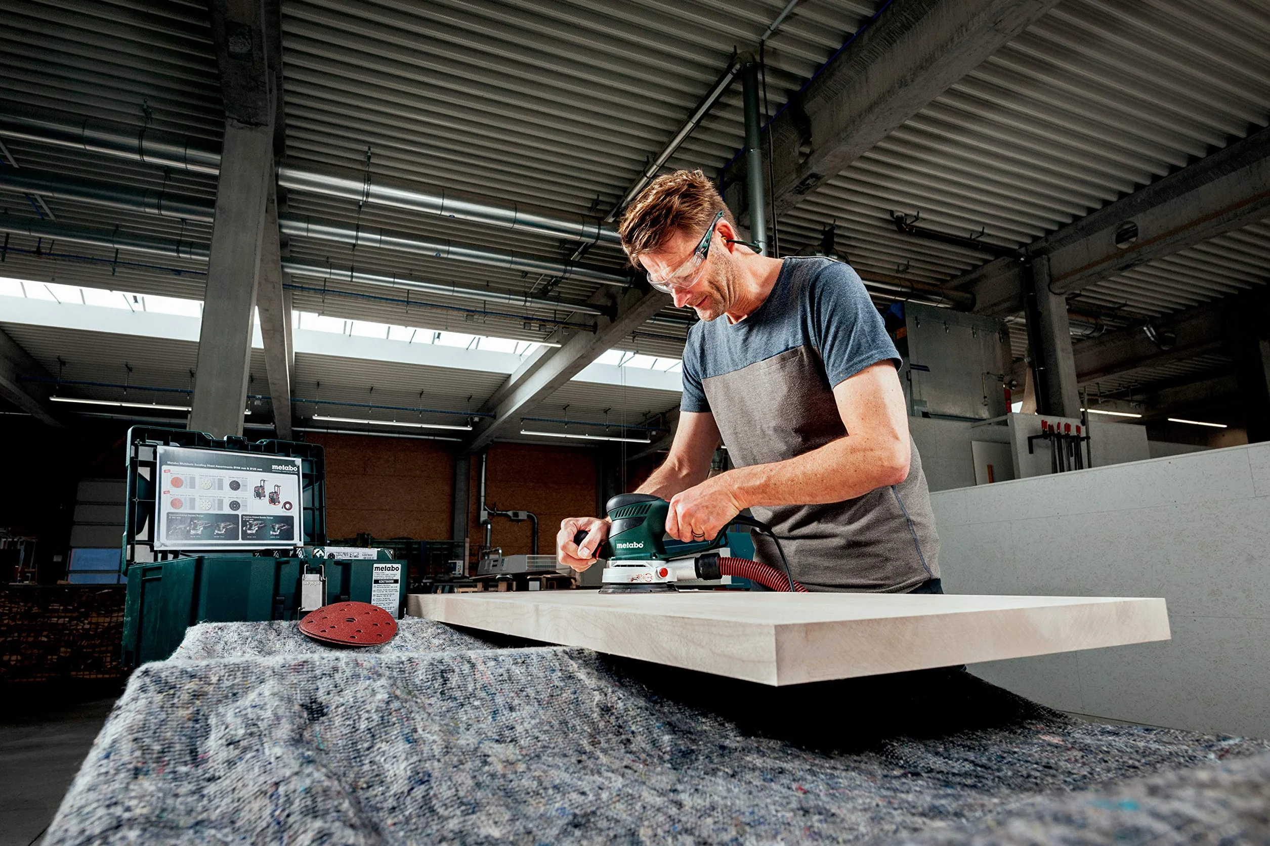 Metabo Exzenterschleifer SXE 450 TurboTec – 600129000 – Mit patentierter Duo-Schwingkreisverstellung, Vario (V)-Elektronik u. v. m. – Nennaufnahmeleistung: 350 W – 4 m Kabellänge