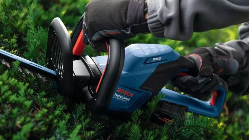 Bosch Professional 18V System Akku-Heckenschere GHE 18V-50 (II) (ohne Akku/Ladegerät)