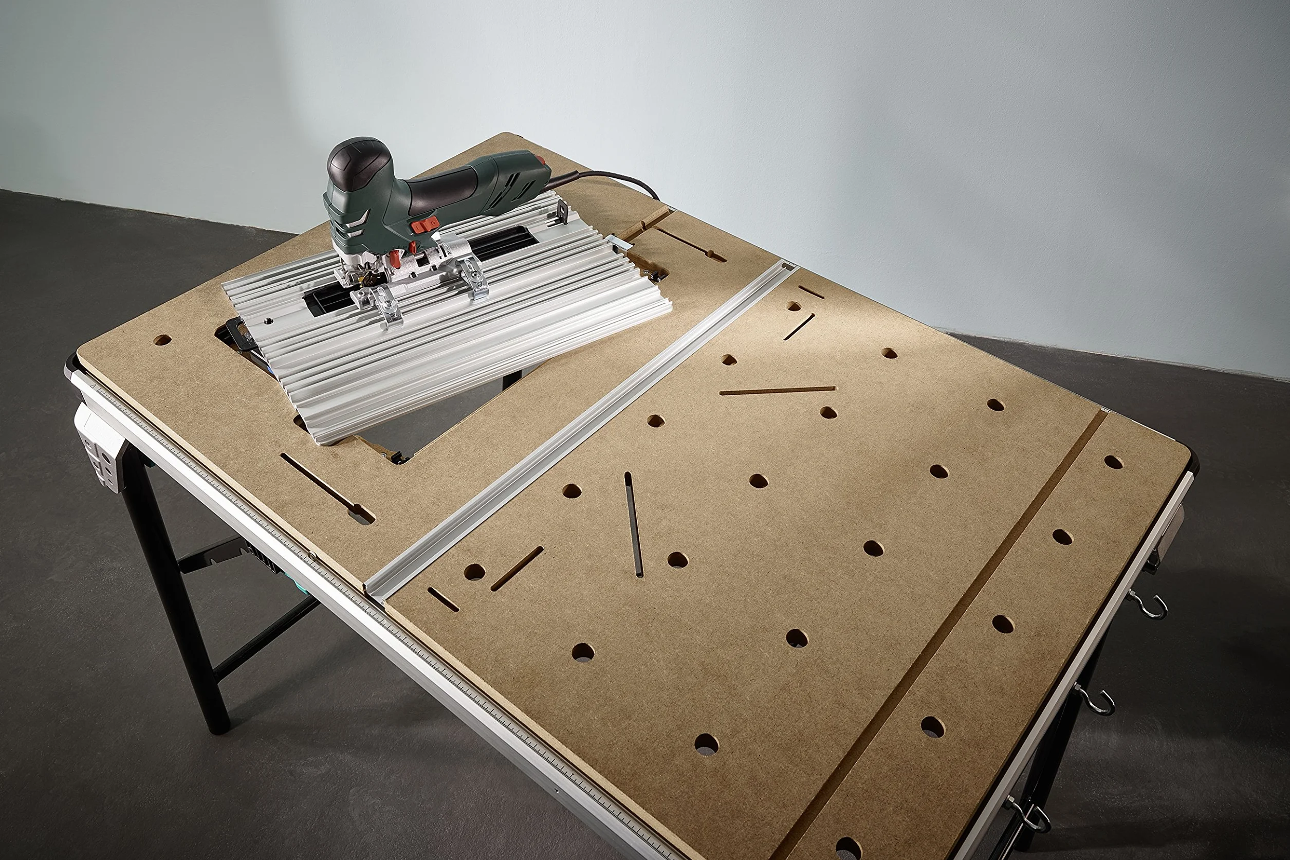 wolfcraft I Maschinenplatte für MASTER cut 2500 I 6898000 I separate Maschinenplatte aus Aluminium für den zeitsparenden Maschinenwechsel am MASTER cut 2500