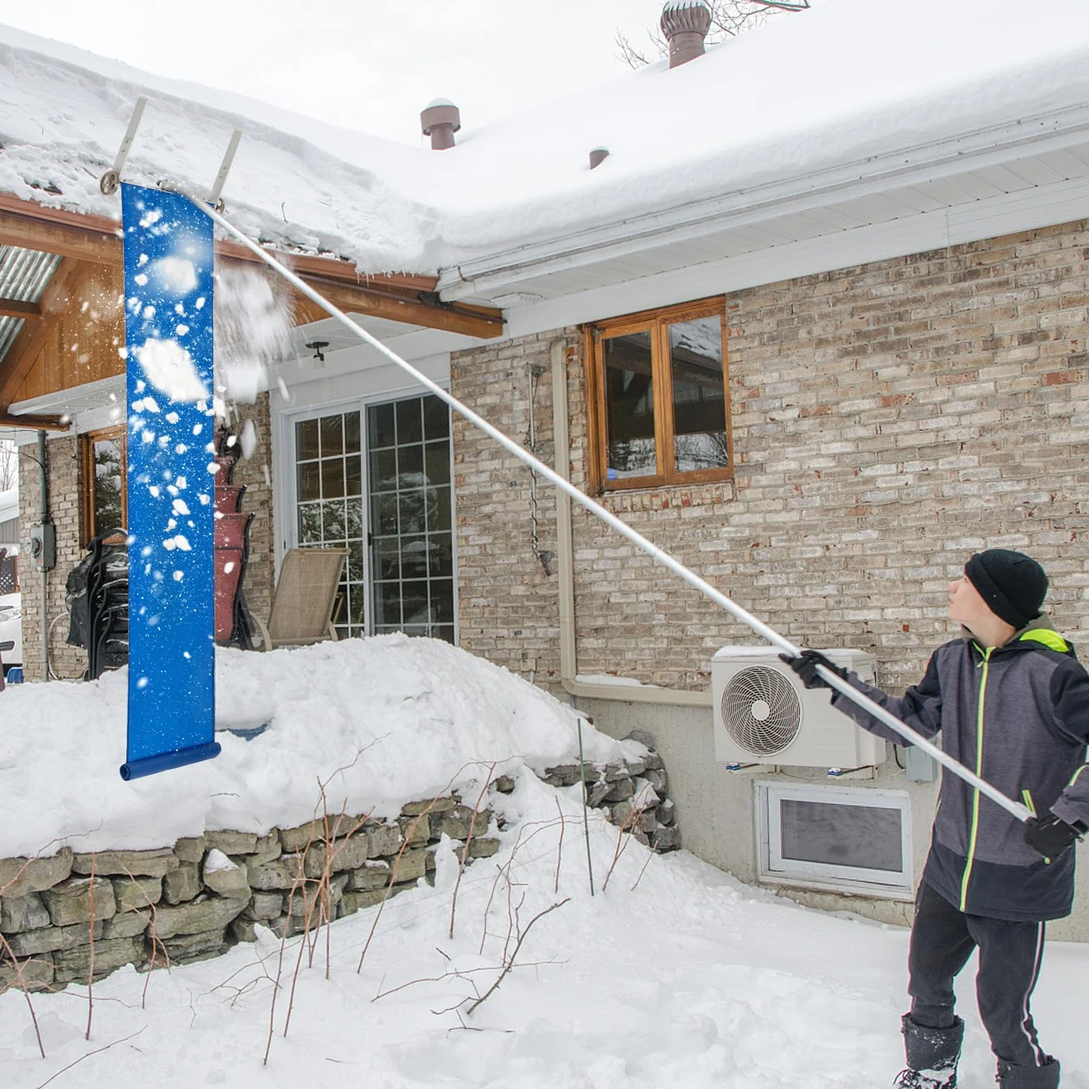 COSTWAY Schneeräumer mit Rollen für Dach, Dachschneeräumer mit Teleskopstiel, rutschfestem Griff, Dachräumer, Schneeschaufel, Schneeschieber aus Aluminium, Einstellbereich 151-611 cm