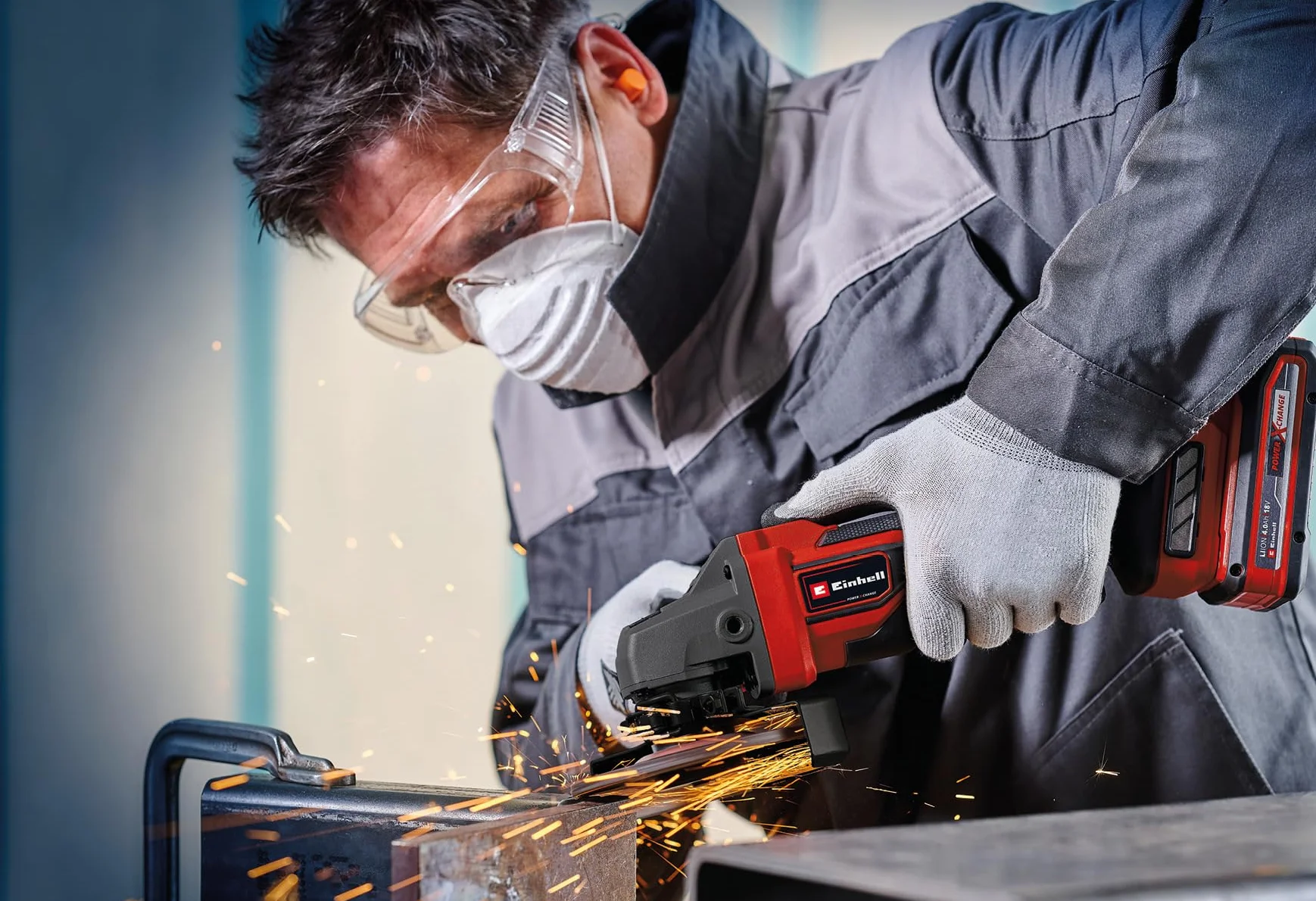 Einhell Professional Akku-Winkelschleifer TP-AG 18/125 CE Q Li Power X-Change (18 V, 900 W, Ø 125 mm, 33 mm Schnitttiefe, Brushless, Konstantelektronik, ohne Trennscheibe, ohne Akku)