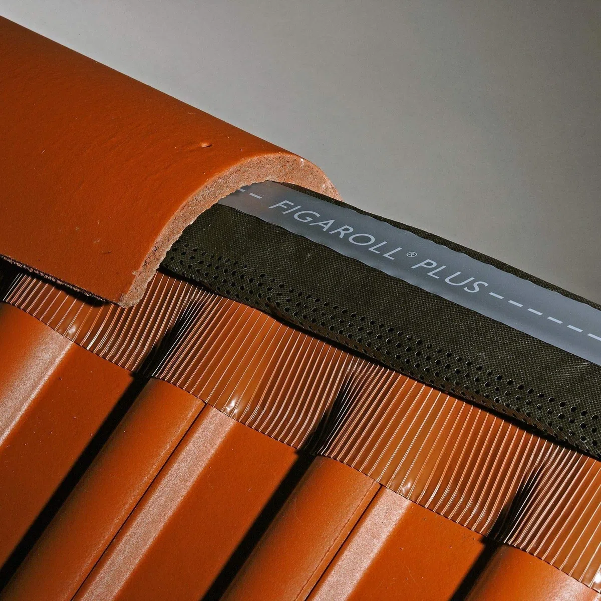 Firstband Firstrolle Gratrolle Grat Rollfirst Braas FIGAROLL PLUS 10 m in 4 Farben, variable Breite 280-320 mm (Ziegelrot)