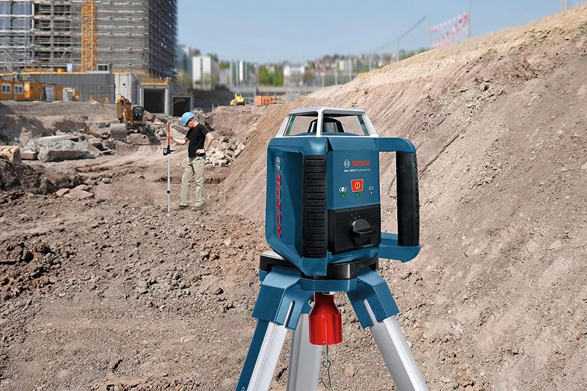 Bosch Professional Rotationslaser GRL 400 H (Ein-Knopf-Bedienfeld, max. Arbeitsbereich: 400 m, in Handwerkerkoffer)