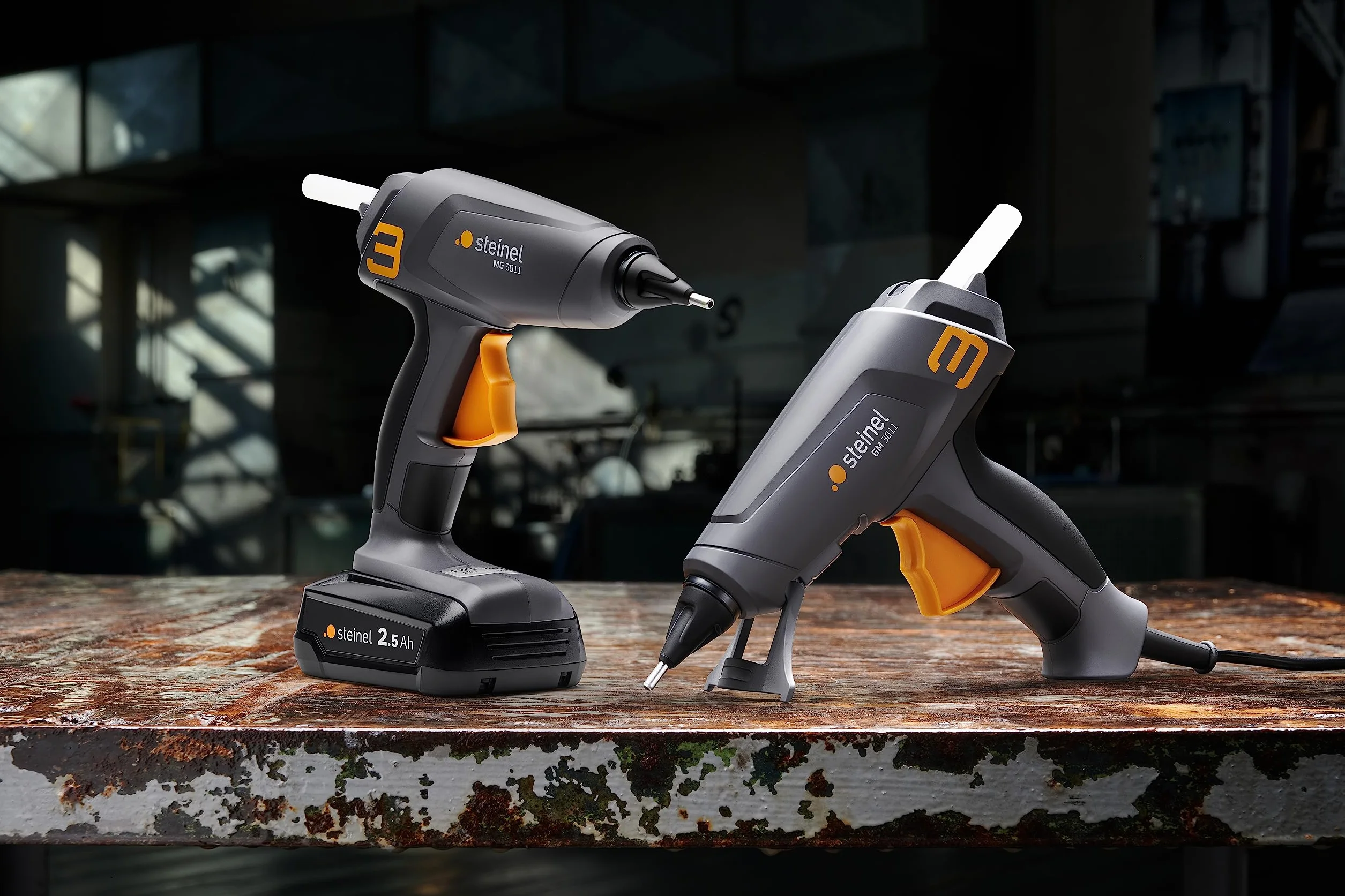 Steinel Klebepistole GlueMatic 3011 Set, inkl. ø11mm Klebesticks, Düse wechselbar, ideal für Reparaturen und zum Basteln