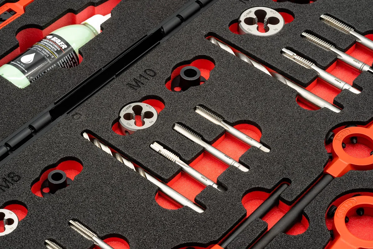 BAER Gewindeschneider Set, M3 - M12, HSS, Gewindeschneiden, Handgewindebohrer, Schneideisen, Gewindeschneidsatz, Gewindewerkzeuge, Schneidpaste, Profi Gewinde-Werkzeugkoffer