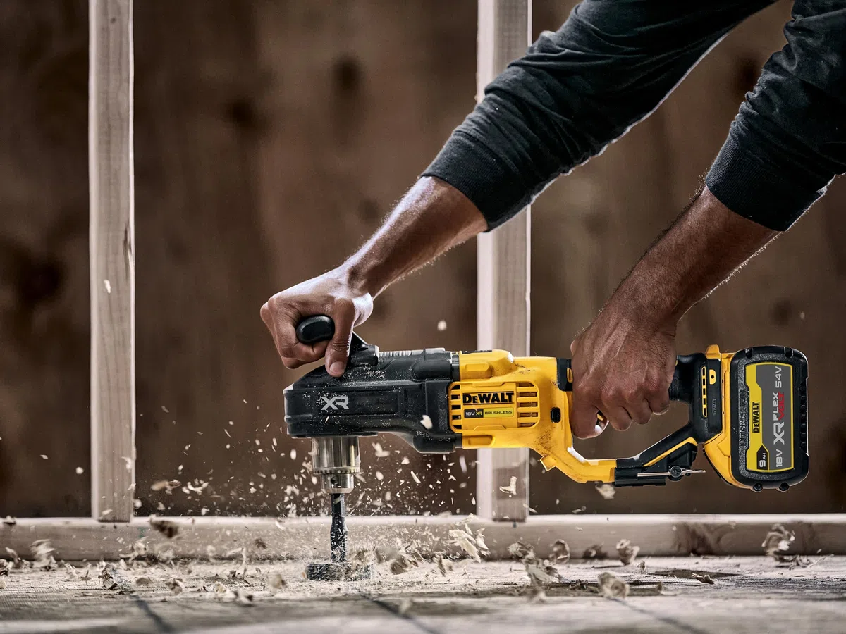 DeWALT Akku-Winkelbohrmaschine DCD444N-XJ 18V, Winkelschrauber, Winkelbohrer mit 237 Nm Drehmoment