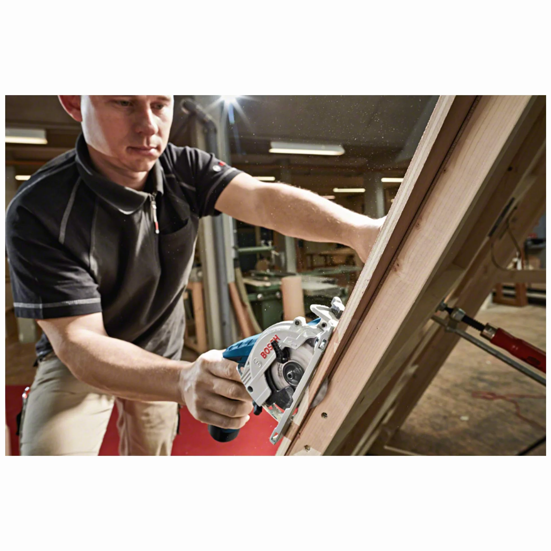 Bosch Professional 12V System Akku Kreissäge GKS 12V-26 (Sägeblatt-Ø: 85mm, inkl. 2x 3.0Ah Akku, Schnellladegerät GAL 12V-40, Einlage, L-BOXX)