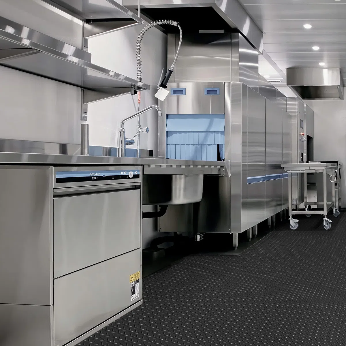 Nisorpa Gummimatten 300 x 150cm Gummimatte Meterware 3mm Dicke Gummiläufer Bodenmatte Schutzmatte Antirutschmatte Bodenschutzmatte Gummi Matte für Keller, Werkstatt, Garage