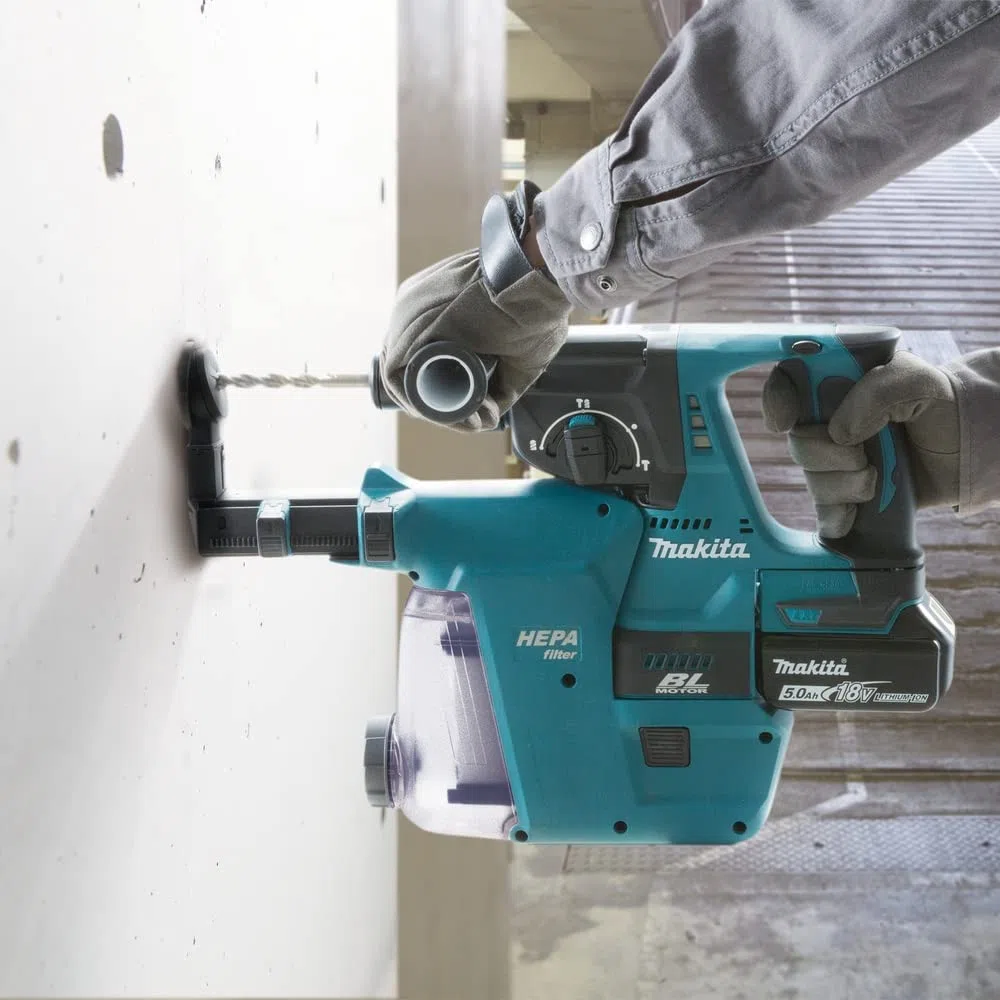 Makita DLX6085TJ Akku-Kombo-Kit 18V (DHR243+DHP481+DTD153+DHS680+DGA513+DTM51) / 5,0 Ah, 3 Akkus + Ladegerät + 4x MAKPAC