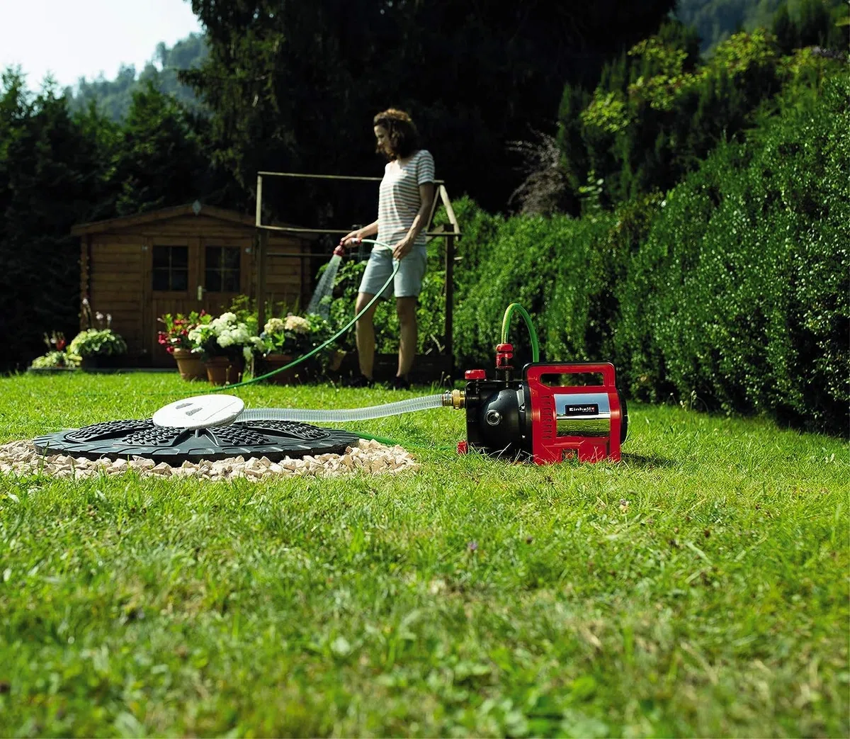 Einhell Gartenpumpe GC-GP 1250 N/1 (1.200 W, max. 5000 L/h, max. Förderhöhe 50 m, Wasserfüllanzeige, Wassereinfüllöffnung /-ablassschraube, Frostschutz, Thermoschutz)