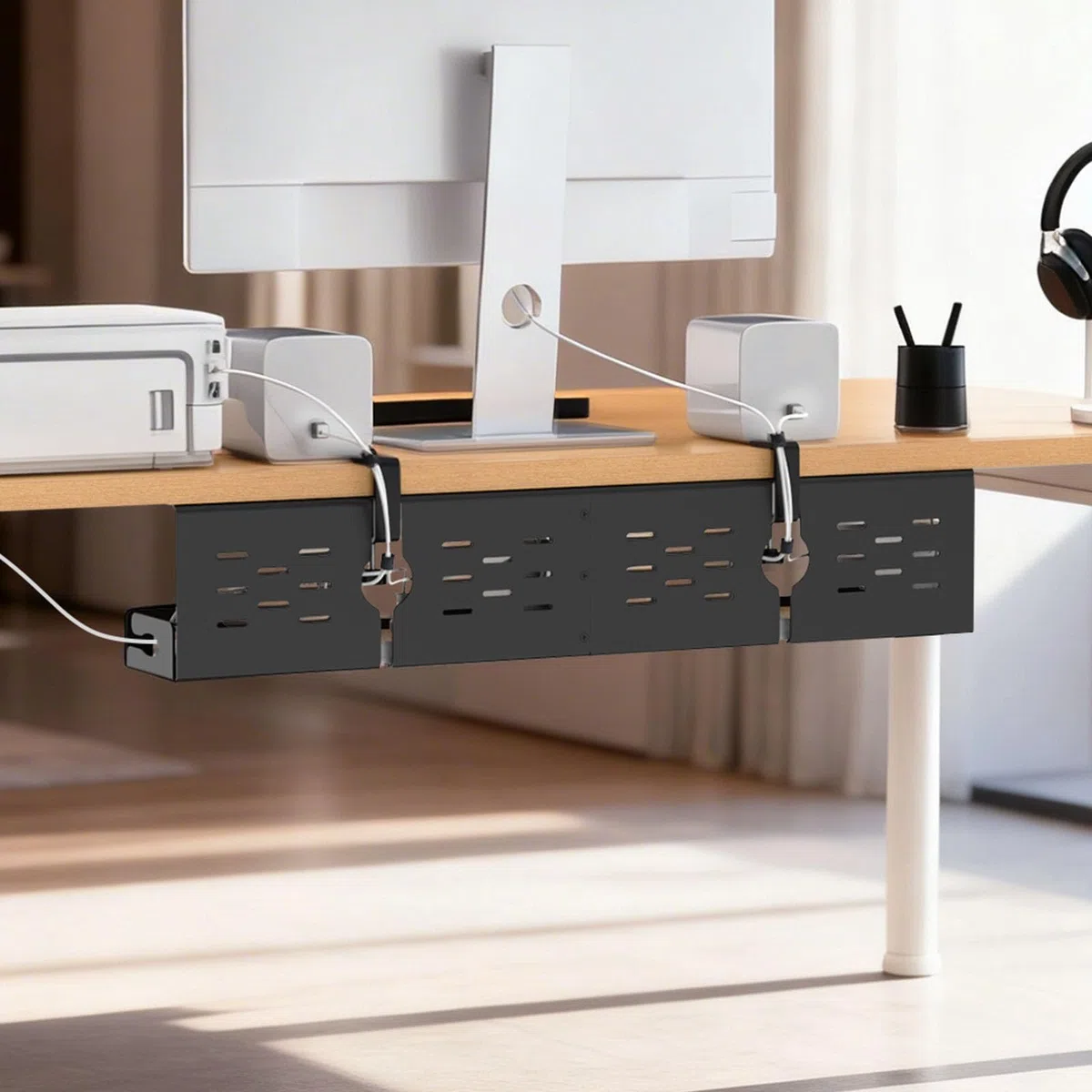 Univivi Unter dem Kabelmanagement Schreibtisch, 81cm Kabelkanal Schreibtisch aus Stahl, Befestigung Ohne Bohren mit Klemme/Schrauben, Flexible Organizer Schreibtisch für Büro und Zuhause (Schwarz)