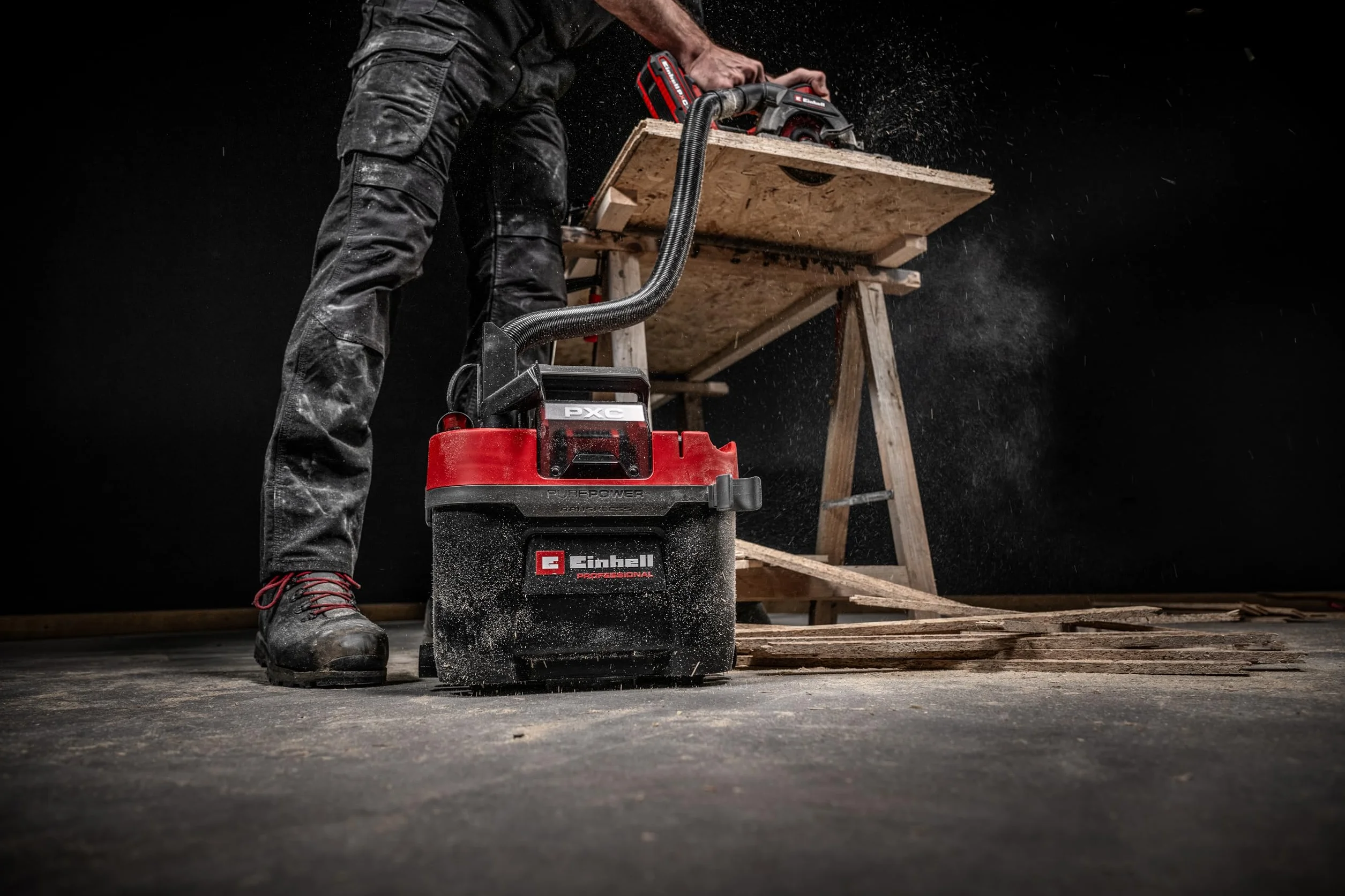 Einhell Professional Akku-Nass-Trockensauger TP-VC 18/10 Li BL L-Solo Power X-Change 18 V Brushless 10 L