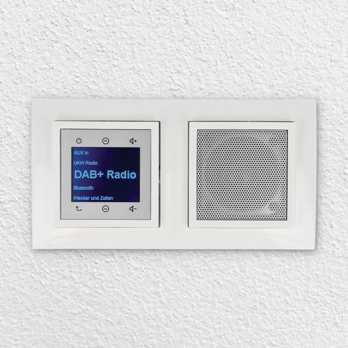 BERKER Unterputz DAB+ und Bluetooth Radio 30848989 mit Lautsprecher polarweiß glänzend mit 2fach Rahmen Berker 10128989 inkl. EBROM Phasenprüfer zur Montage der Geräte