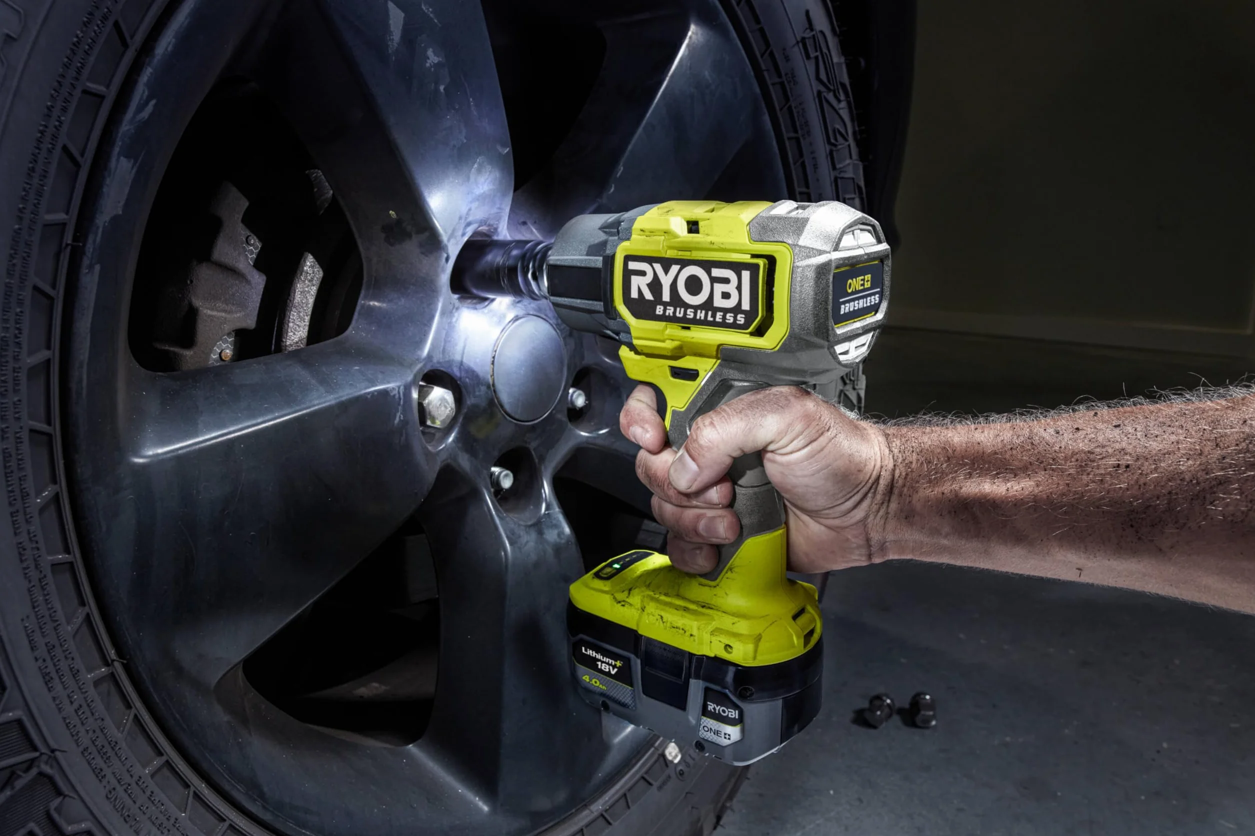 RYOBI 18 V ONE+ Brushless Akku-Schlagschrauber RIW18BL-0, max. Drehmoment 900 Nm, ohne Akku und Ladegerät