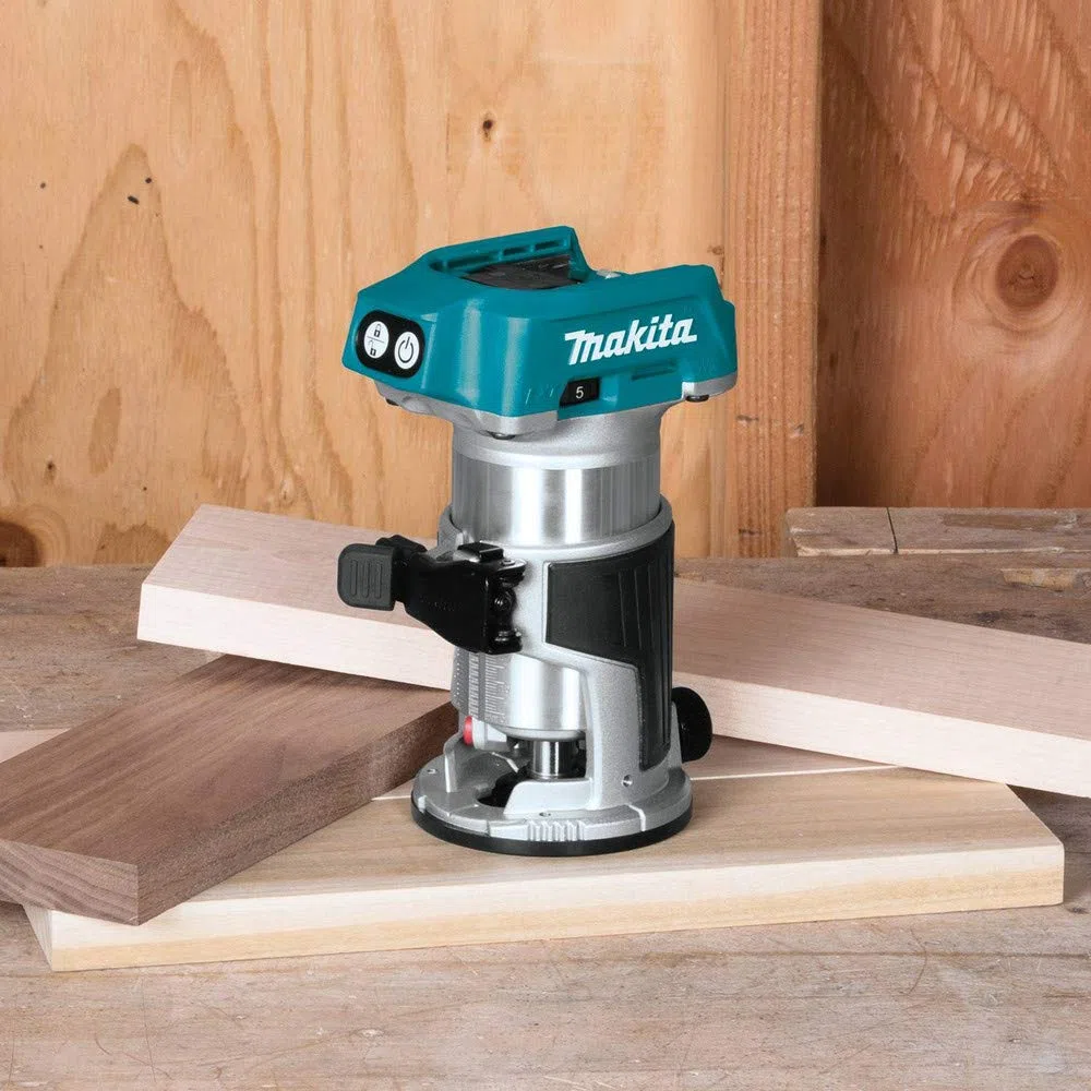 Makita XTR01Z 18 V LXT Lithium-Ionen-Brushless Cordless Compact Router