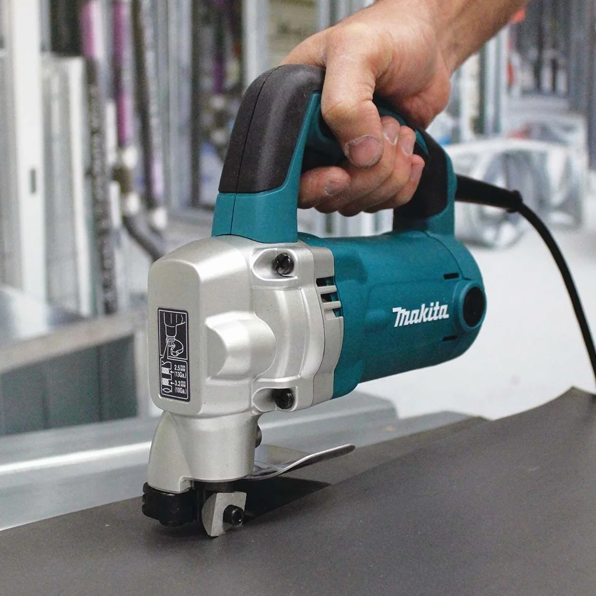 Makita JS3201J Blechschere 3,2 mm