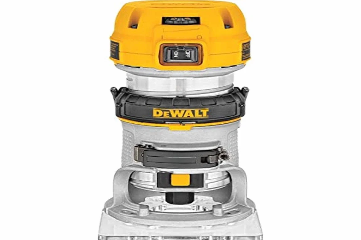 DEWALT D26200-QS D26200 Affleureuse 850, 900 W