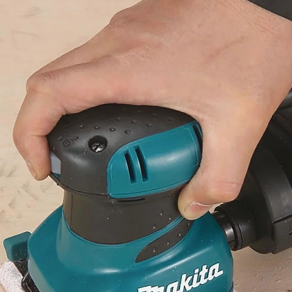 Makita BO 4556 Faust-Schwingschleifer
