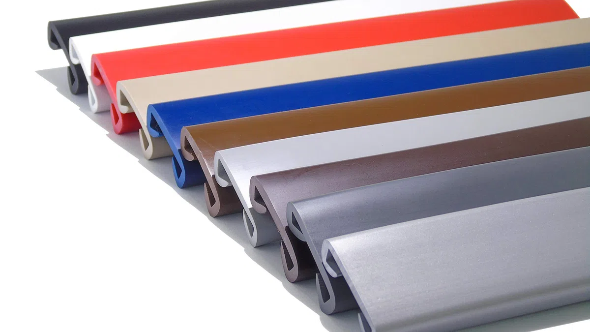 ProfiPVC Handlauf aus PVC 40x8mm 5 Meter Treppengeländer aus Gummi Schutz für Treppenhandlauf für innen und außen Geländer Kunststoffhandlauf, Anthrazit