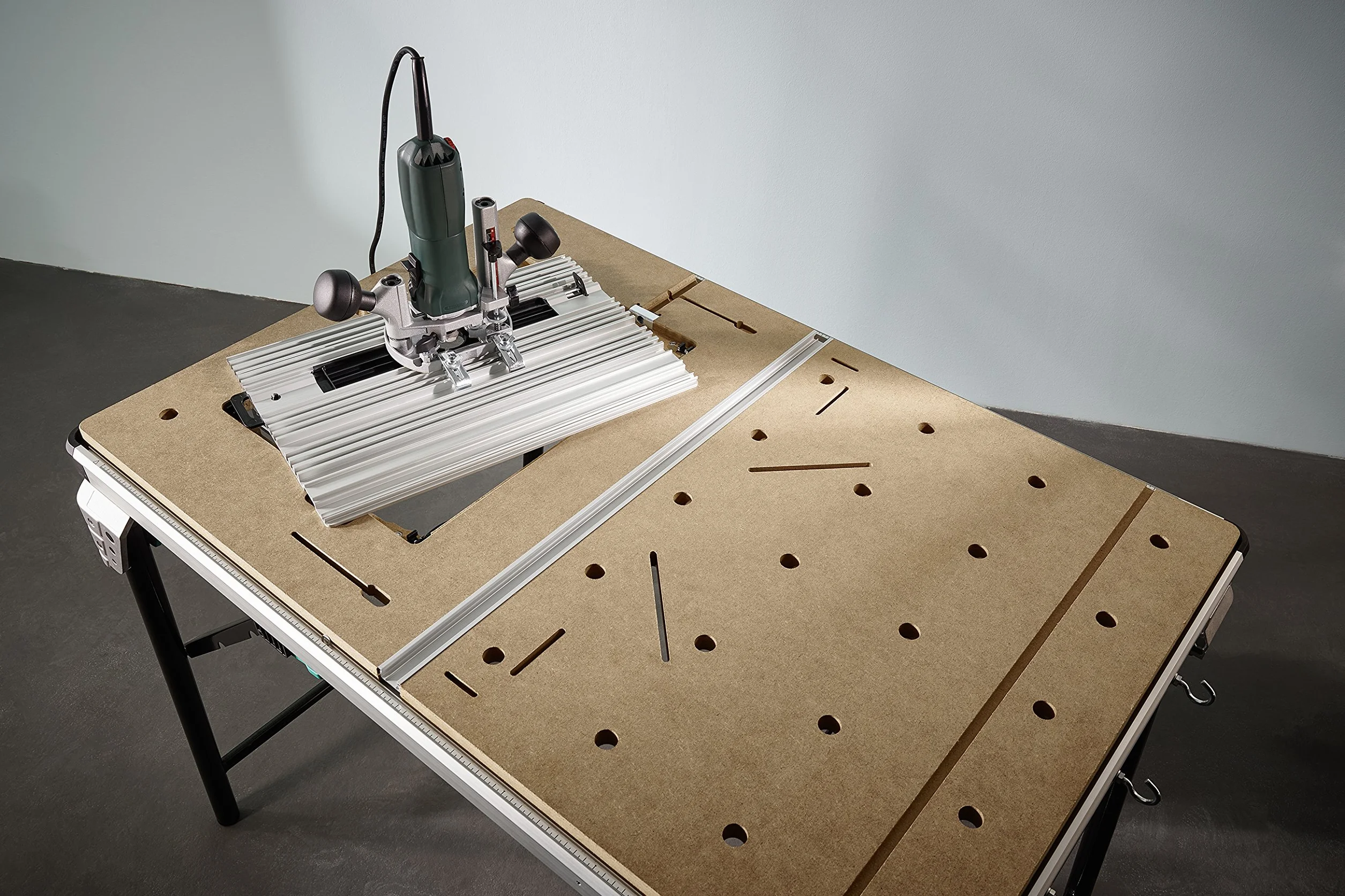 wolfcraft I Maschinenplatte für MASTER cut 2500 I 6898000 I separate Maschinenplatte aus Aluminium für den zeitsparenden Maschinenwechsel am MASTER cut 2500