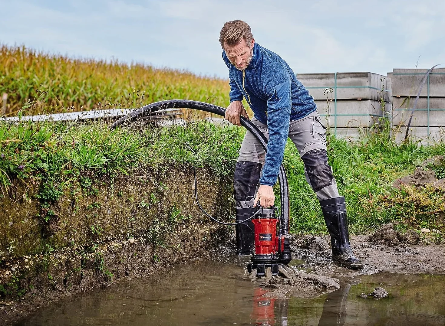 Einhell Schmutzwasserpumpe GE-DP 900 Cut (900 W, Fördermenge 16.000 L/h, Förderhöhe max. 11,5 m, Fremdkörper max. Ø 35 mm, max. Eintauchtiefe 7 m, integriertes Schneidwerksystem)