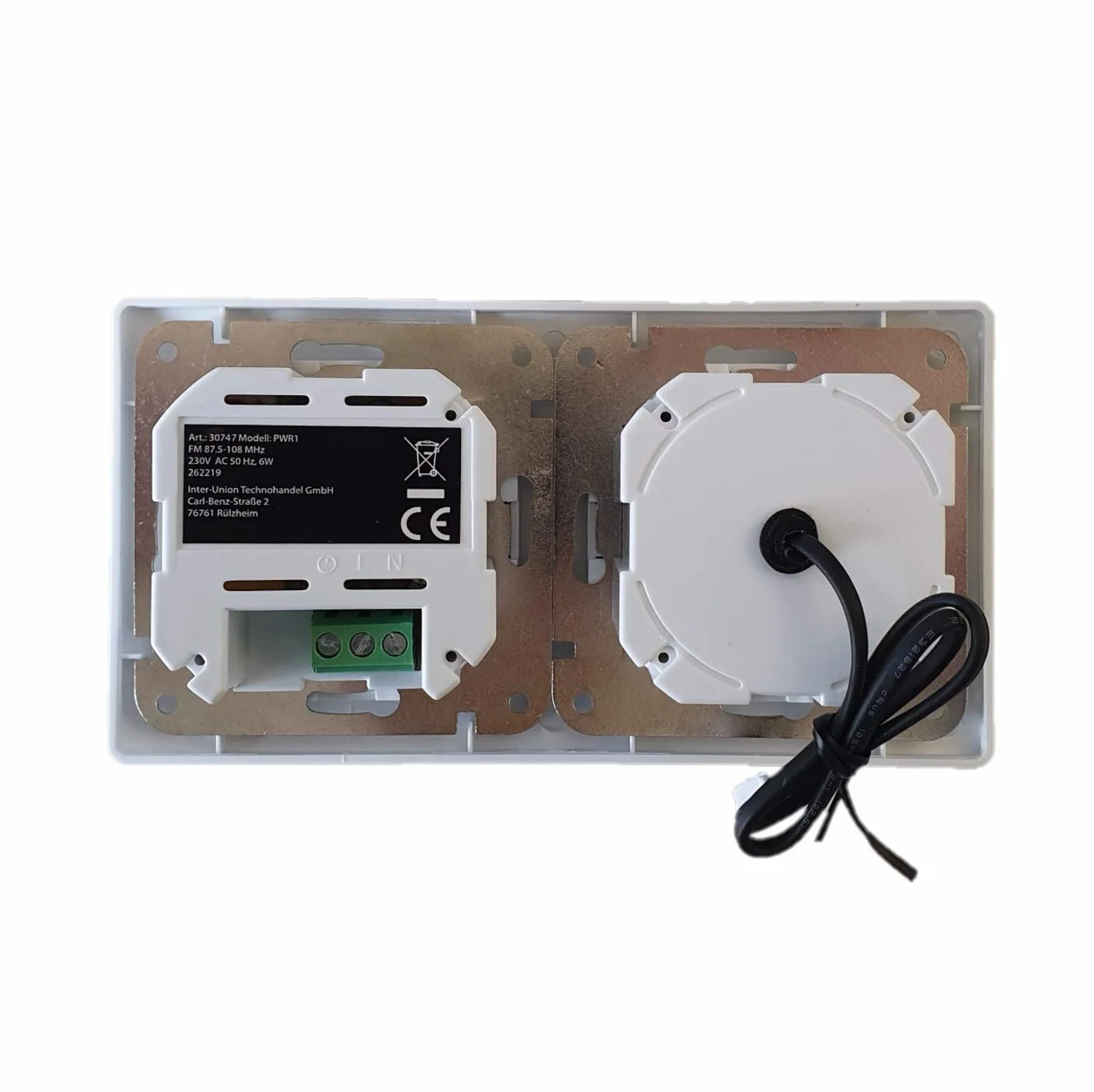 UNITEC Unterputz Radio mit Touchfunktion und Bluetooth, weiß, senkrecht und waagerecht montierbar