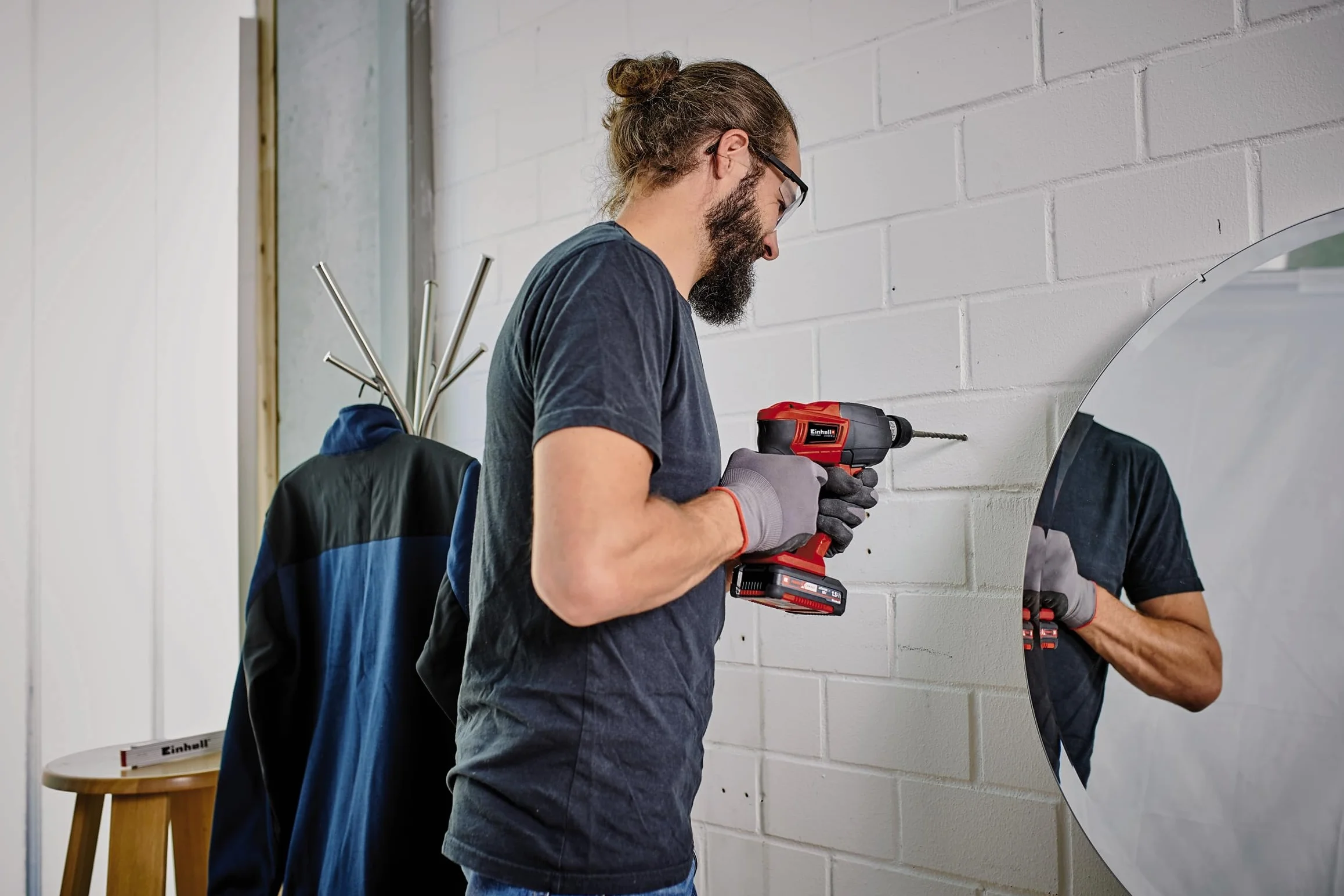 Einhell Akku Bohrhammer TE-HD 18 Li Solo Power X-Change (Lithium Ionen, 18V, 1,2 J, Bohrleistung in Beton 12 mm, SDS-plus-Aufnahme, LED-Licht, ohne Akku und Ladergerät)