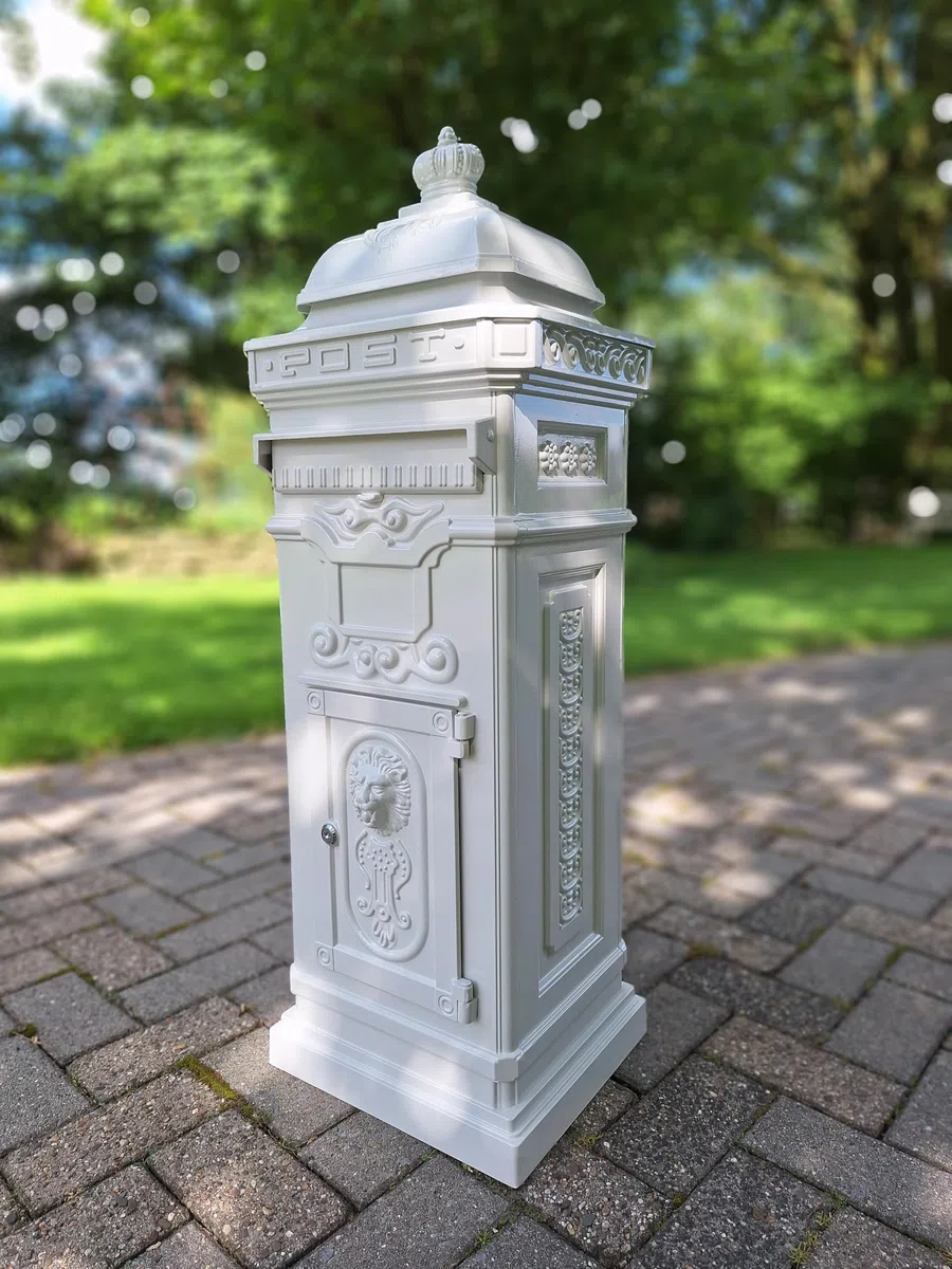 Generisch Säulenbriefkasten Standbriefkasten Briefkasten Post Brief Mailbox Letter Aluminium Weiß abschließbar freistehend 102 cm x 36 cm x 33cm