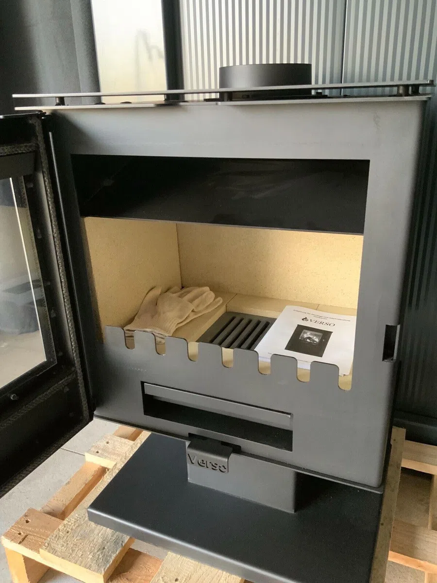 Verso Rheia P Holzofen – 5 KW Heizleistung, Effizient und Umweltfreundlich, Modernes Design für Ihr Zuhause